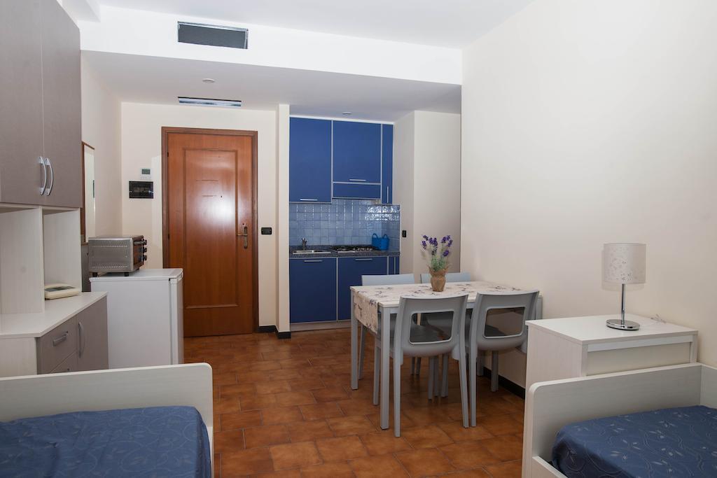 Residence Rta Villa Marina Imperia Eksteriør bilde